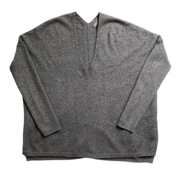 Vince women's  V-neck 100% cashmere sweater in gray size S - Picture 1 of 7